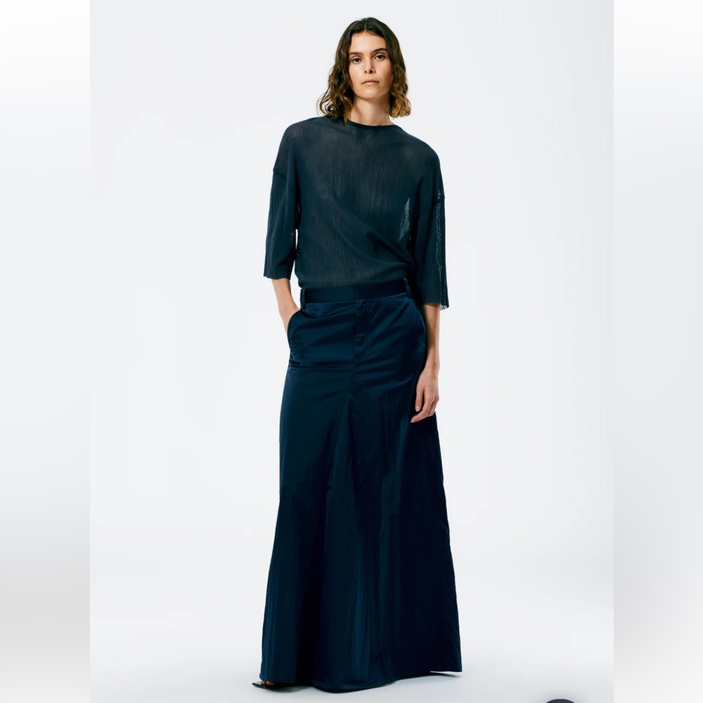 NWT Tibi Luxe Eco Satin Godet Maxi Skirt, Navy size 6